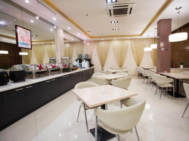 Jingjiang Inn Shanghai Jiading Chengzhong Road Eksteriør billede